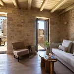 Korona Boutique * Oítilon