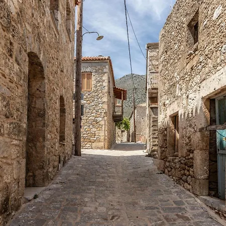 Korona Boutique Apartment Oitilon