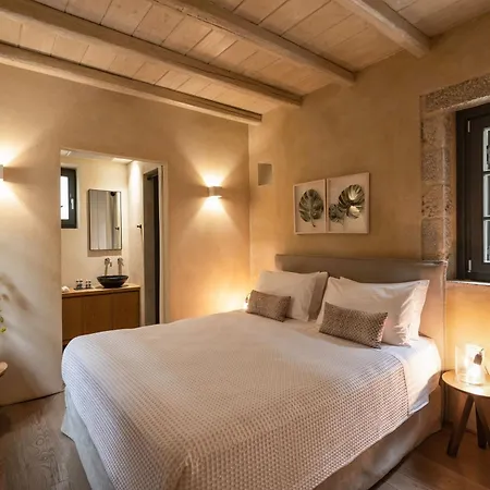 Korona Boutique Étilo