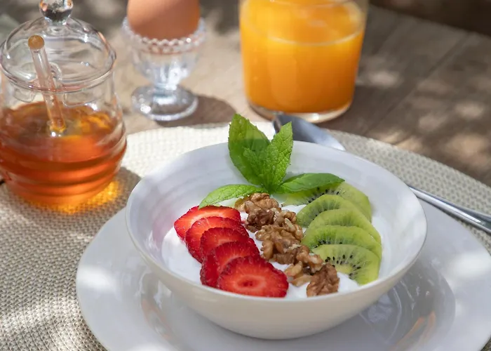 Korona Boutique Οίτυλο