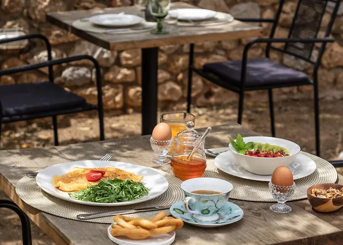 Korona Boutique * Οίτυλο