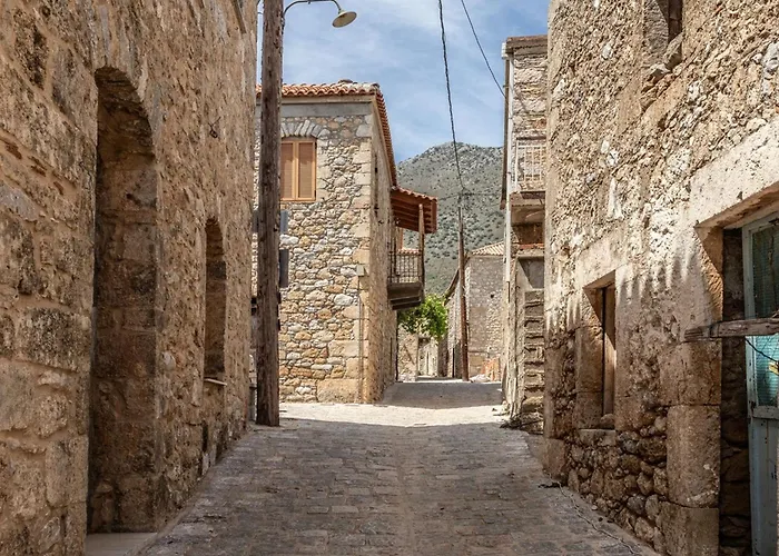 Korona Boutique Apartment Itylo