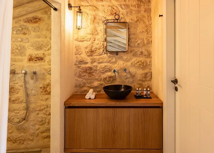 Korona Boutique Apartment Itylo